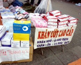Cận thẩn khi mua khăn ướt giá rẻ tràn lan 