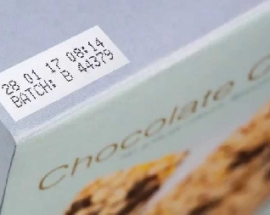 Lạm dụng tẩy xóa máy in phun date để bán hàng quá hạn dùng