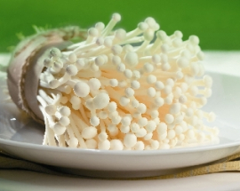 Nấm kim châm bán chàn lan không dùng máy in phun date cầm tay in hạn dùng