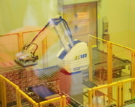 Nhà máy sản xuất sữa khép kín dùng máy in phun date công nghiệp như thế nào